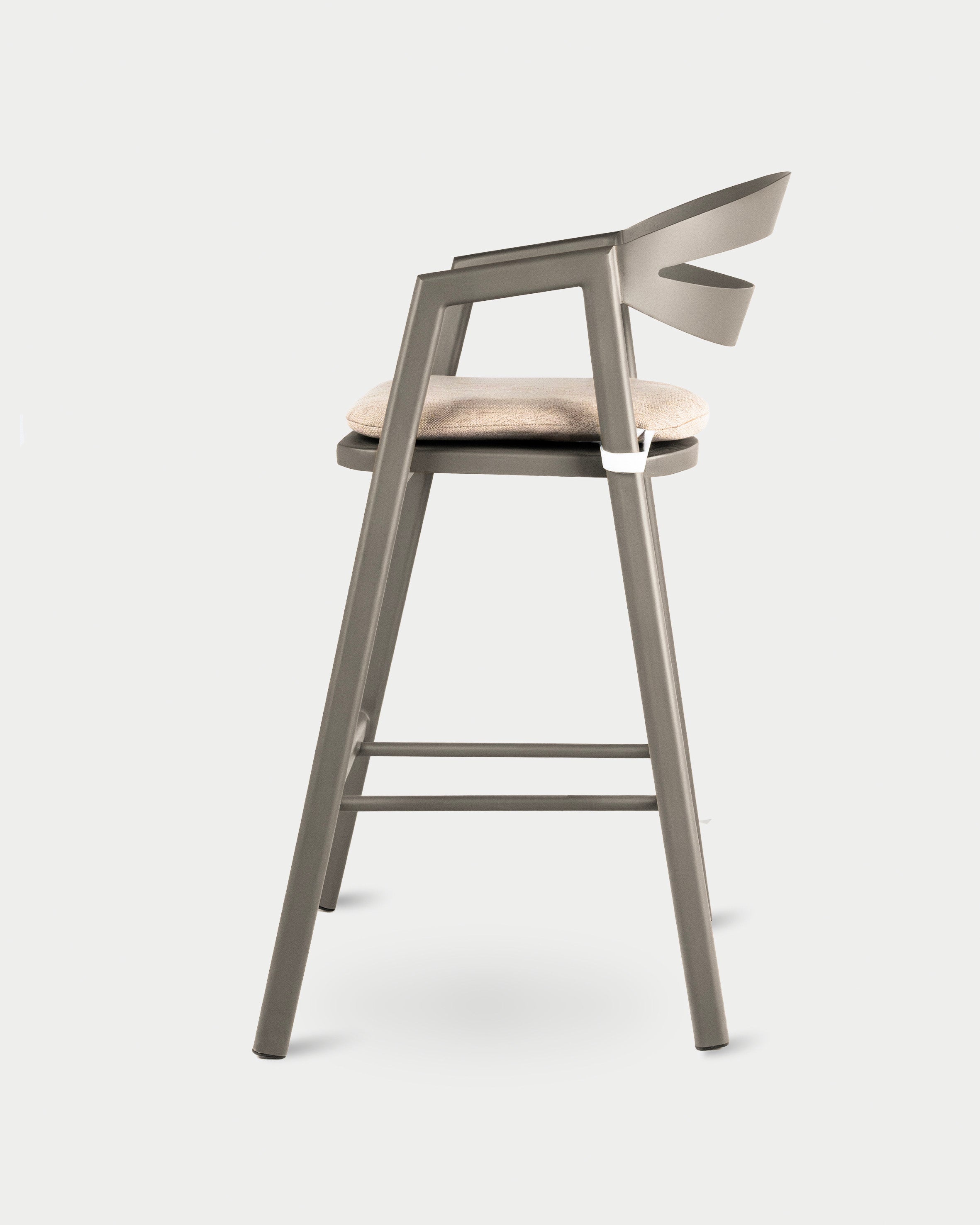 The Half Moon Bar Chair#Cushion Color_Beige#Aluminum Color_Taupe