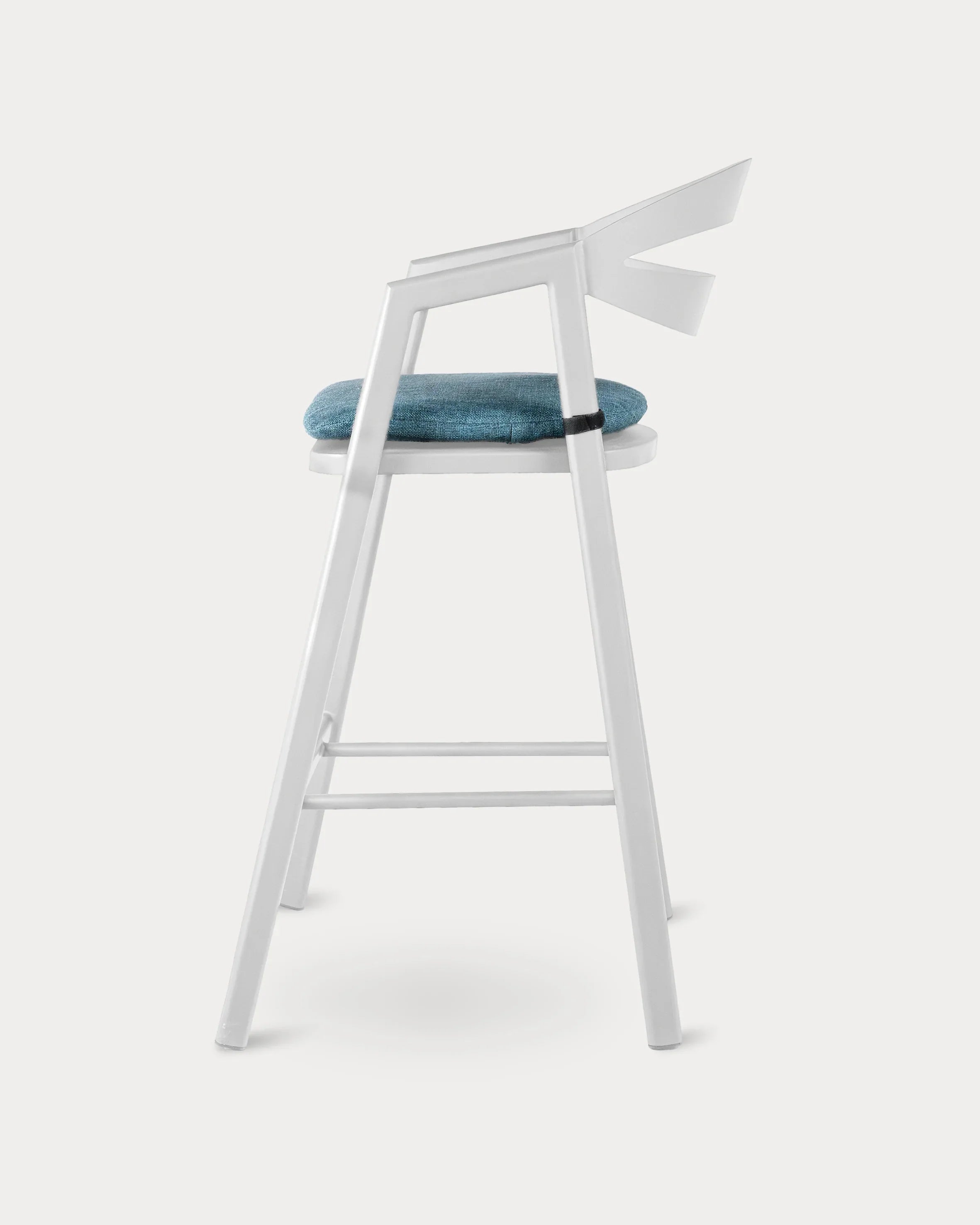 The Half Moon Bar Chair#Cushion Color_Blue#Aluminum Color_White