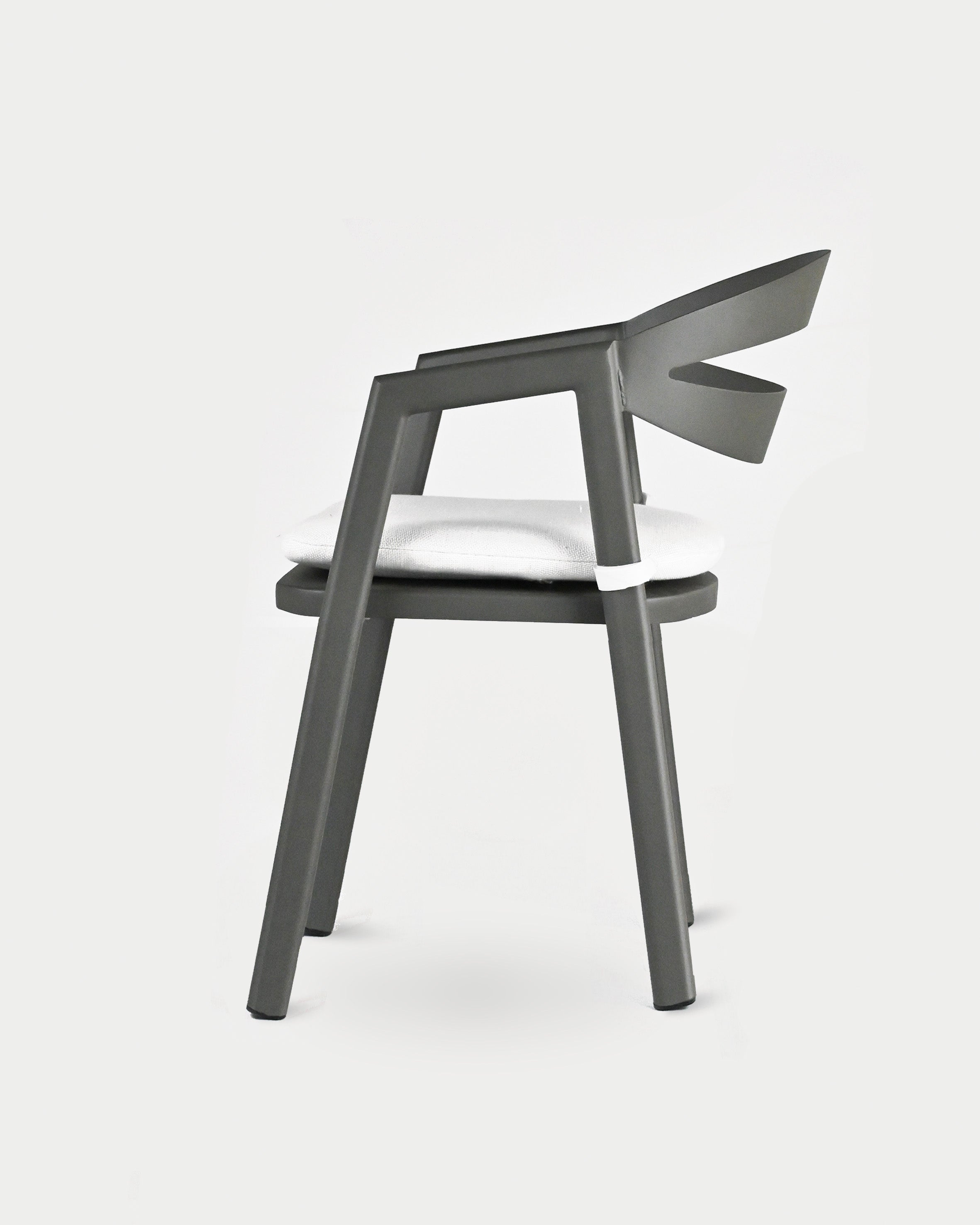 The Half Moon Dining Chair#Color_Dark Gray