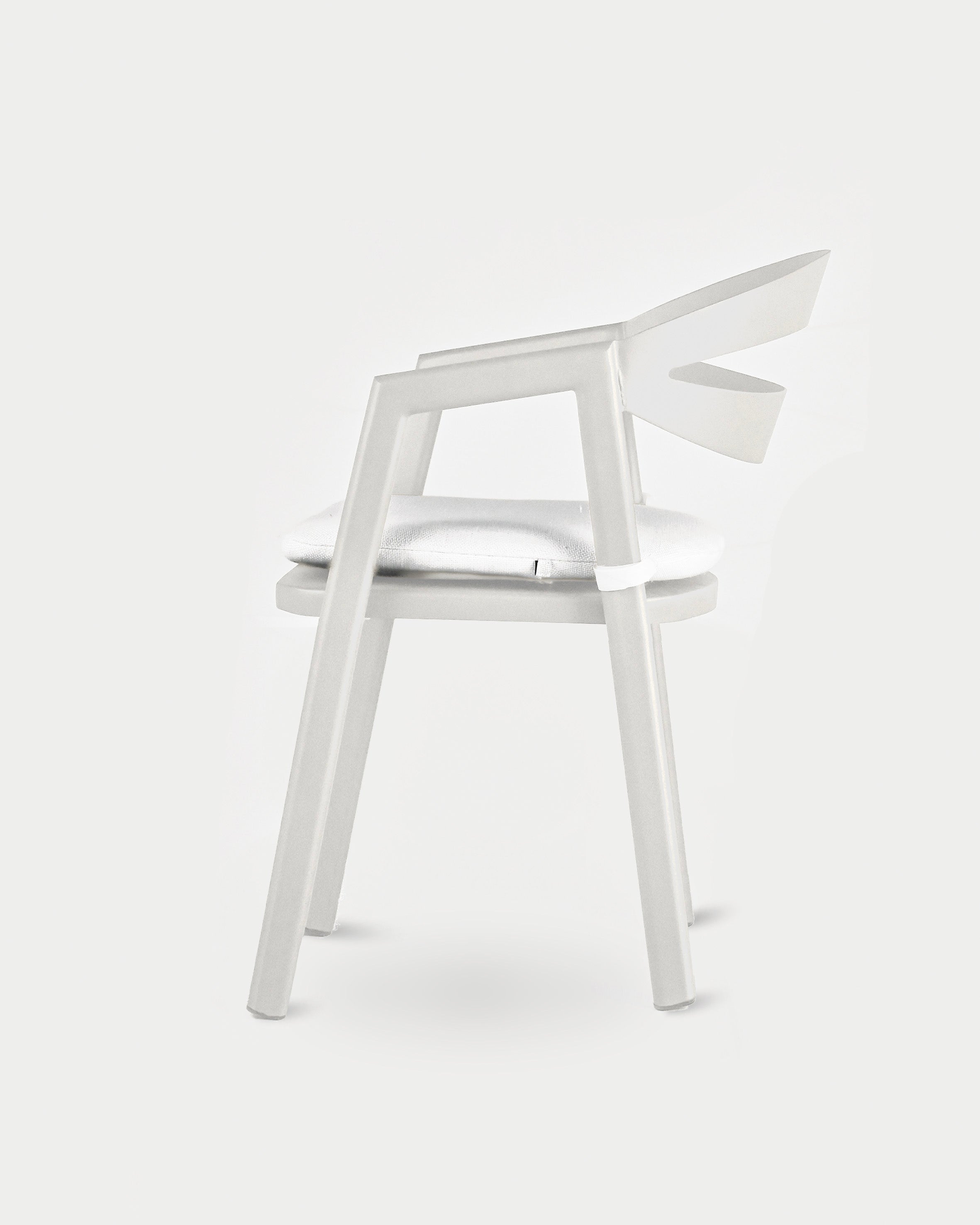 The Half Moon Dining Chair#Color_White