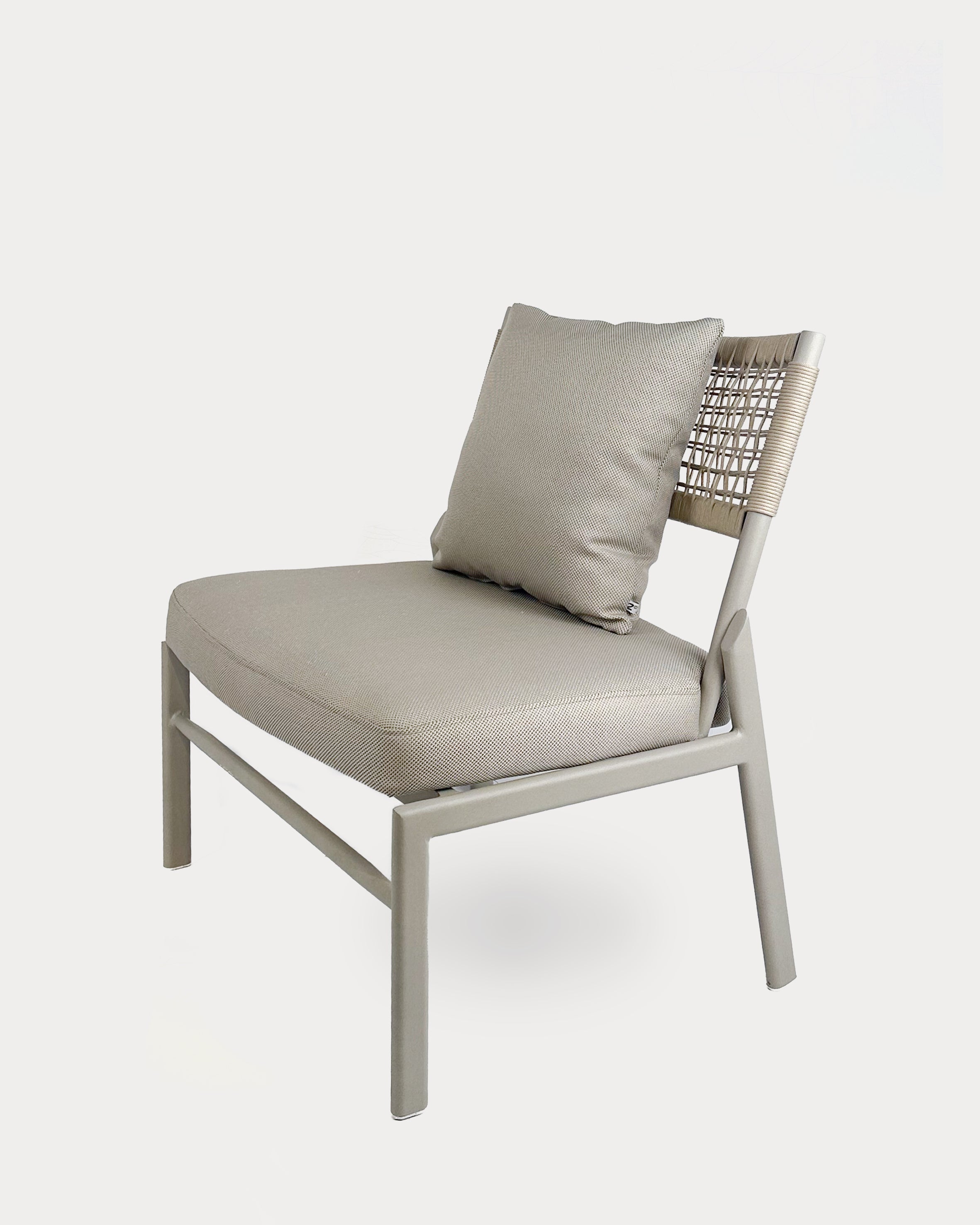 Ortiga Lounge Chair