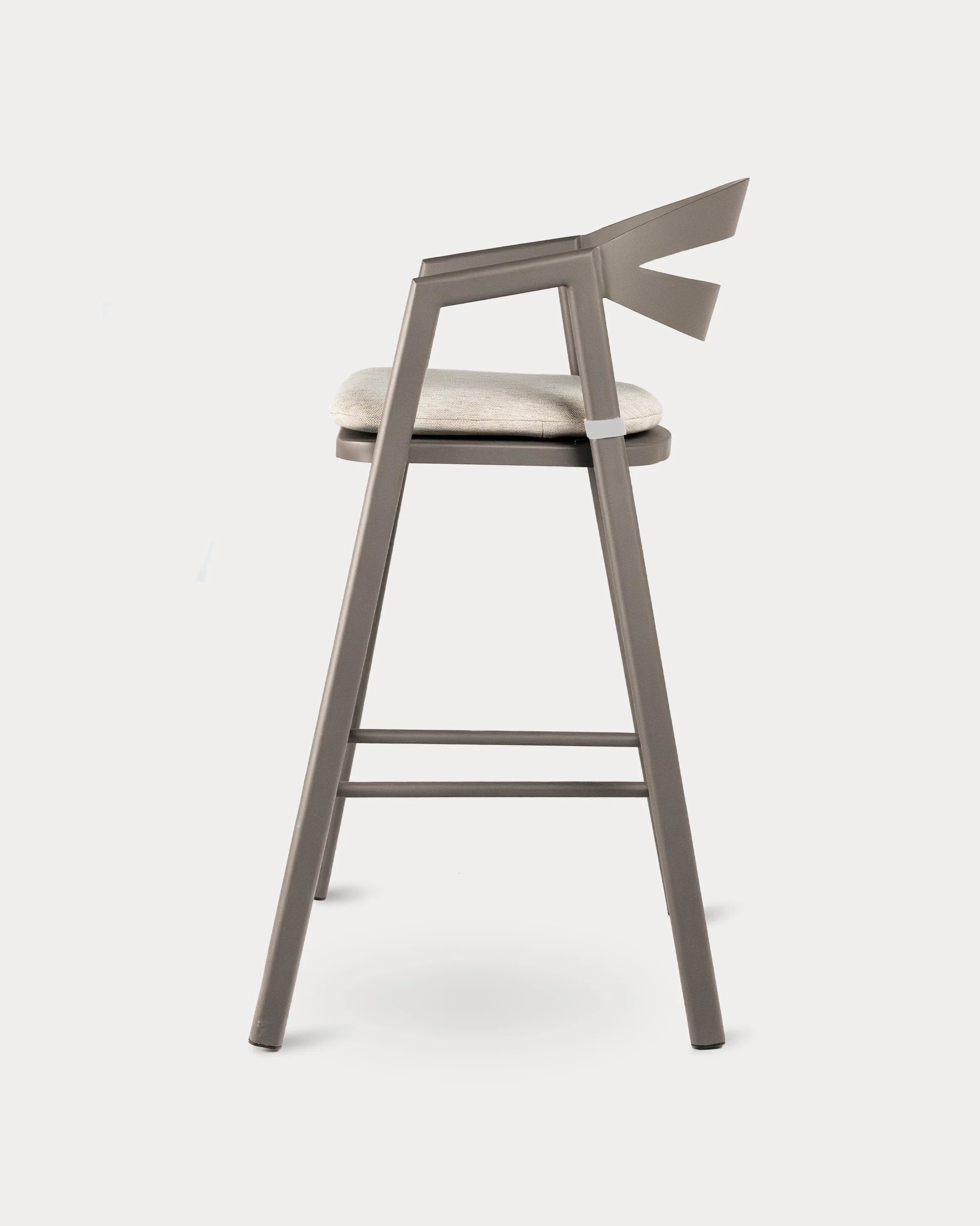 The Half Moon Bar Chair#Cushion Color_Beige#Aluminum Color_Taupe