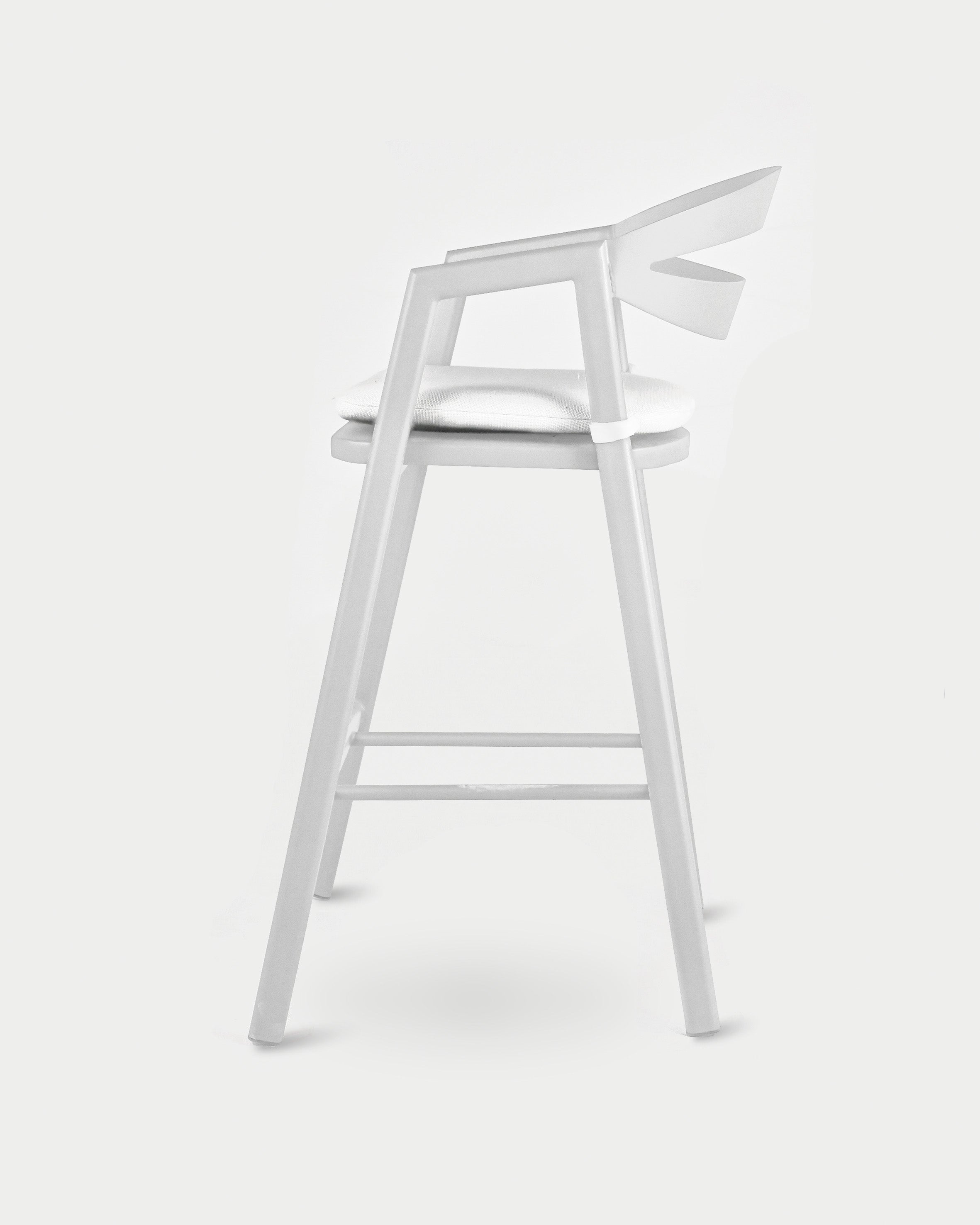 The Half Moon Bar Chair#Cushion Color_White#Aluminum Color_White