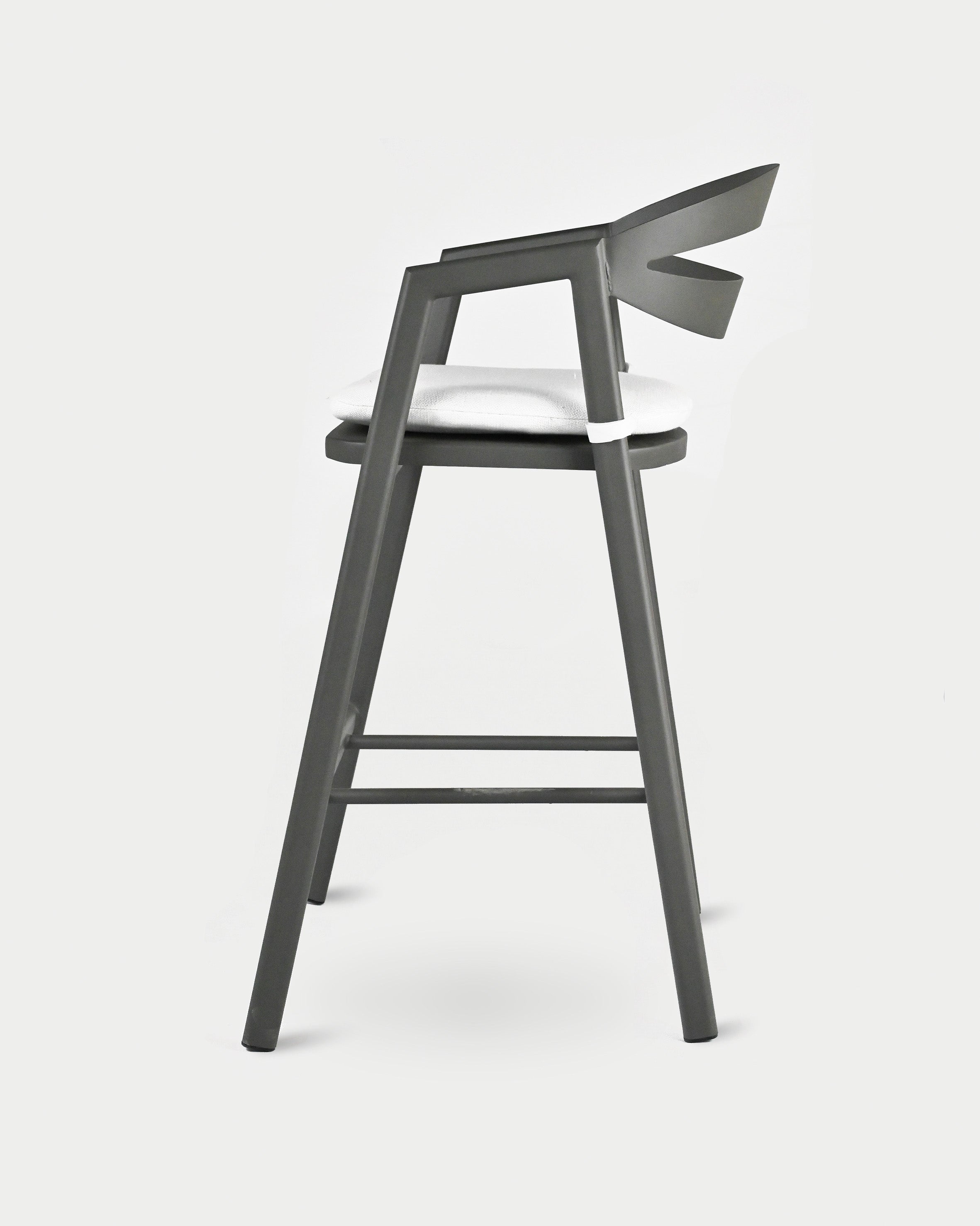 The Half Moon Bar Chair#Cushion Color_White#Aluminum Color_Dark Gray