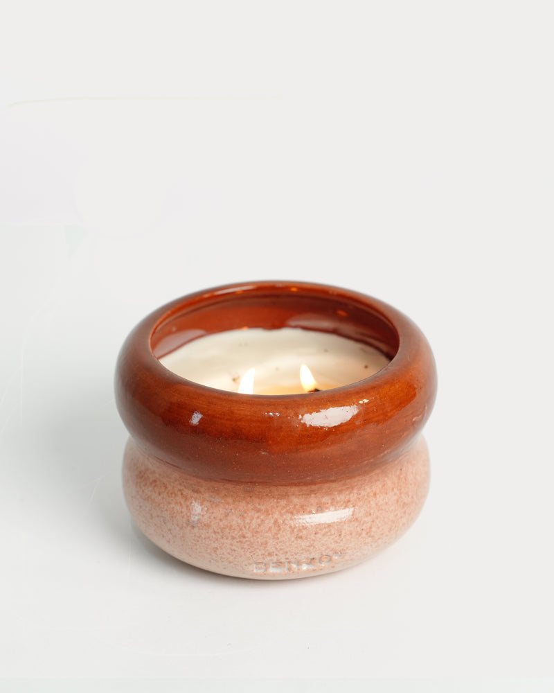 The Lumea Candle - Oud Amber
